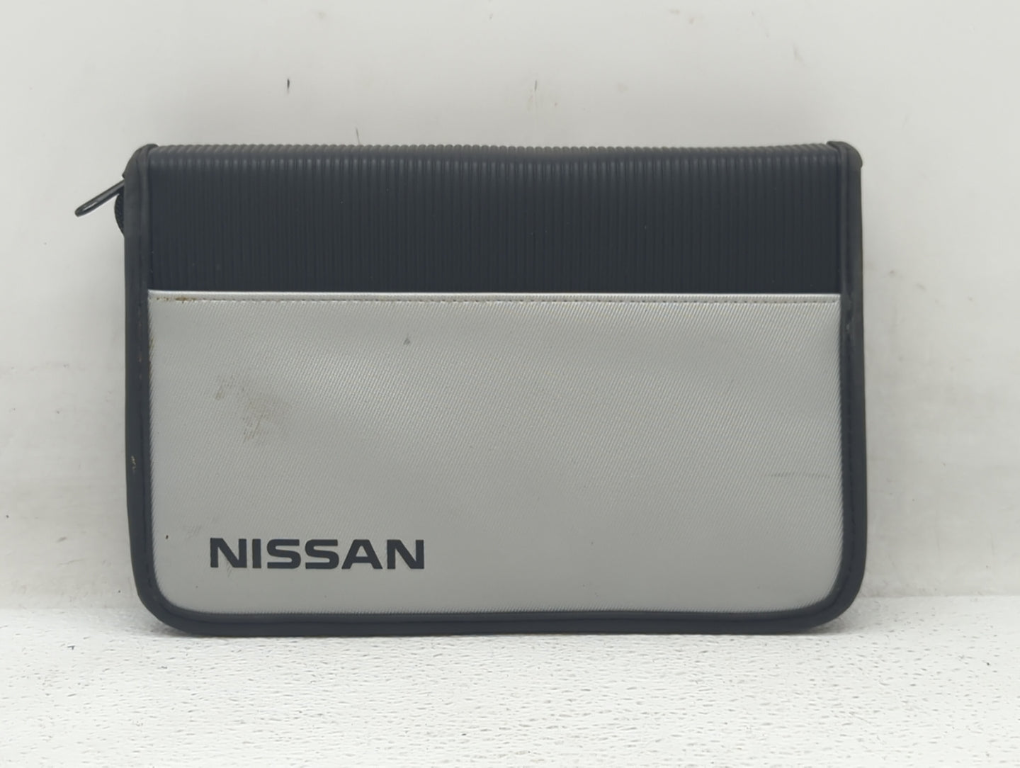 2004 Nissan Altima Owners Manual Book Guide OEM Used Auto Parts - Oemusedautoparts1.com