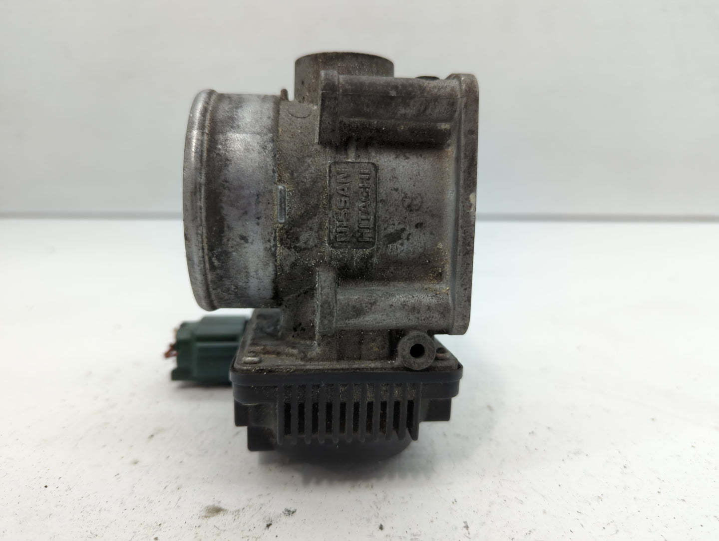 2002-2006 Nissan Altima Throttle Body P/N:SERA576-01 Fits Fits 2002 2003 2004 2005 2006 OEM Used Auto Parts - Oemusedautopar