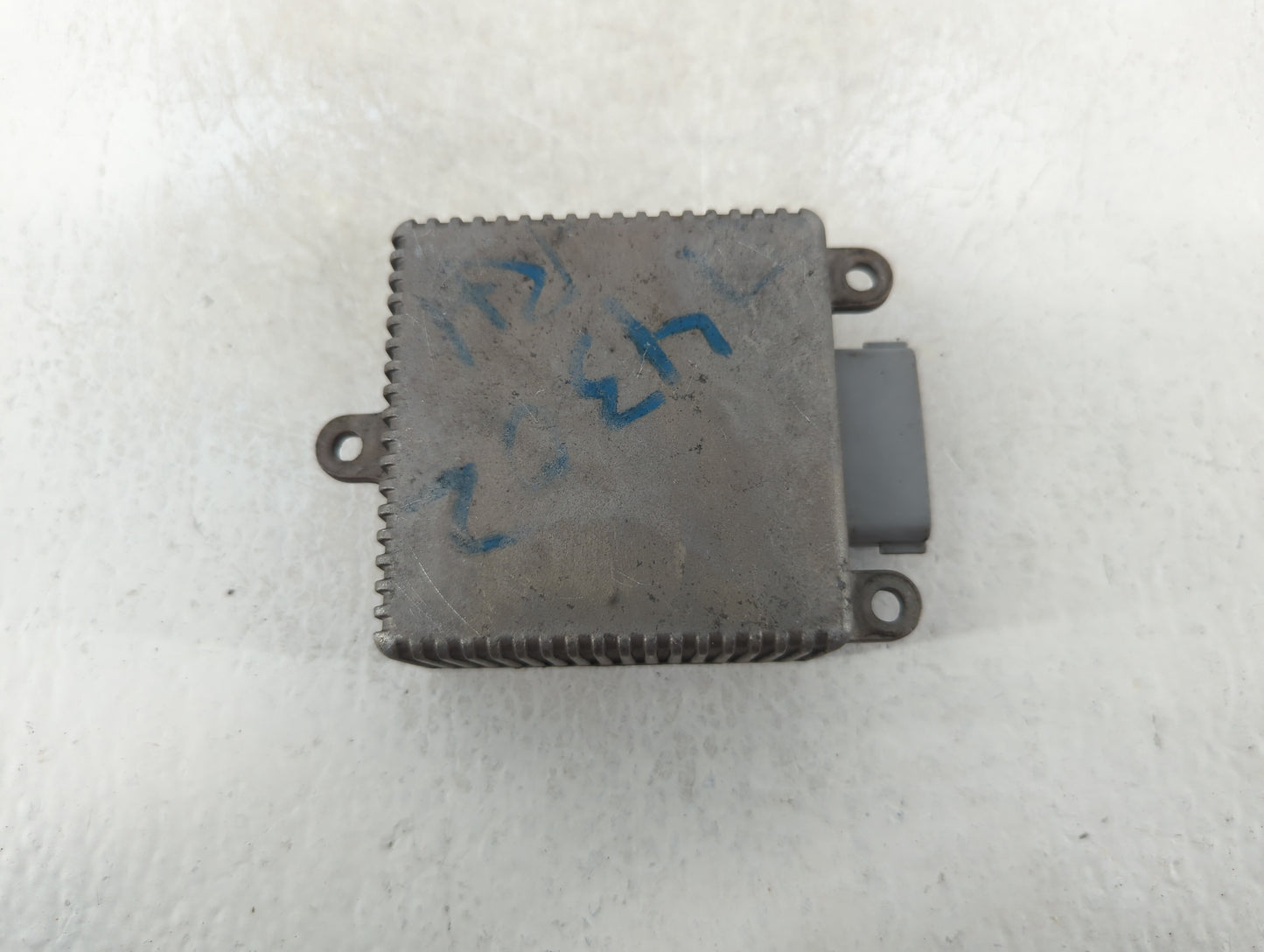 2004 Nissan Altima Headlight Ballast Head Light - Oemusedautoparts1.com