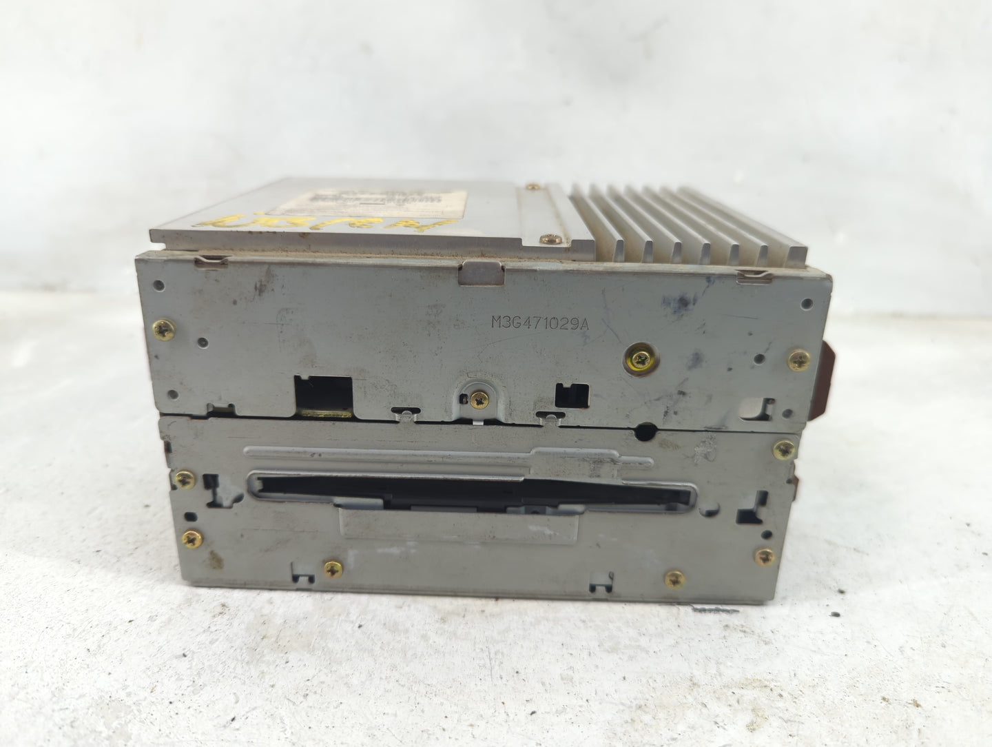 2004 Nissan Armada Radio AM FM Cd Player Receiver Replacement P/N:4NBX 18C815 Fits OEM Used Auto Parts - Oemusedautoparts1.c