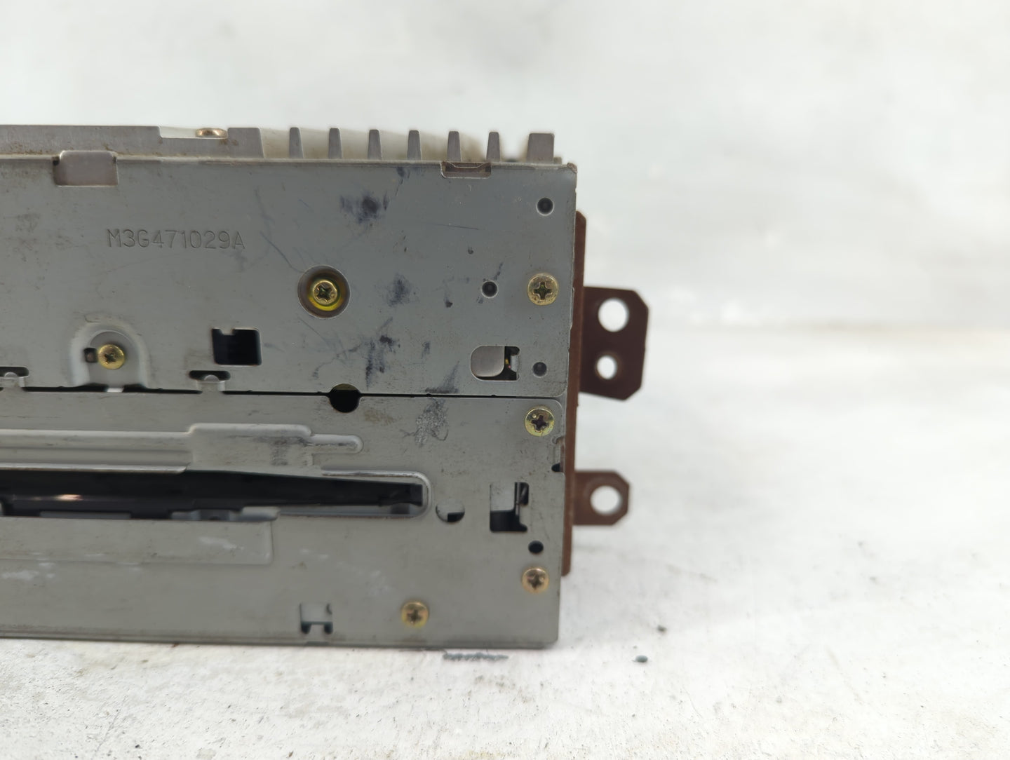 2004 Nissan Armada Radio AM FM Cd Player Receiver Replacement P/N:4NBX 18C815 Fits OEM Used Auto Parts - Oemusedautoparts1.c