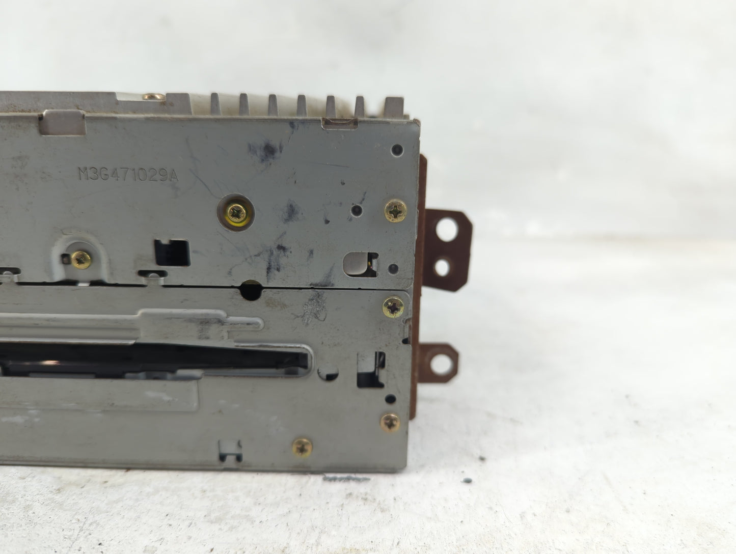 2004 Nissan Armada Radio AM FM Cd Player Receiver Replacement P/N:4NBX 18C815 Fits OEM Used Auto Parts - Oemusedautoparts1.c
