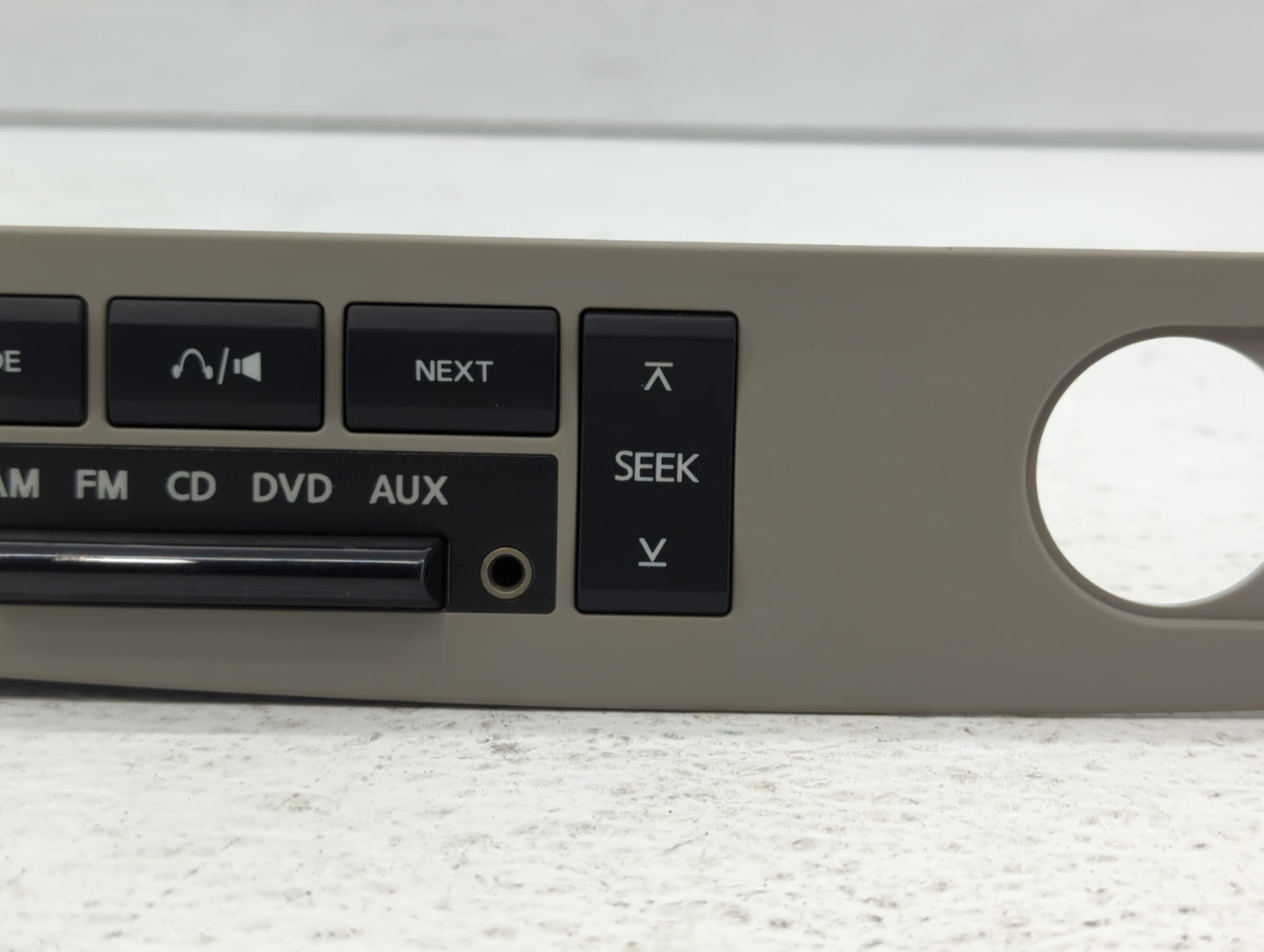 2004 Nissan Armada Master Power Window Switch Replacement Driver Side Left P/N:282607S004 Fits OEM Used Auto Parts - Oemused