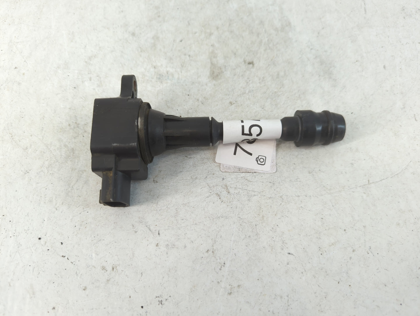 2005-2006 Nissan Armada Ignition Coil Igniter Pack - Oemusedautoparts1.com