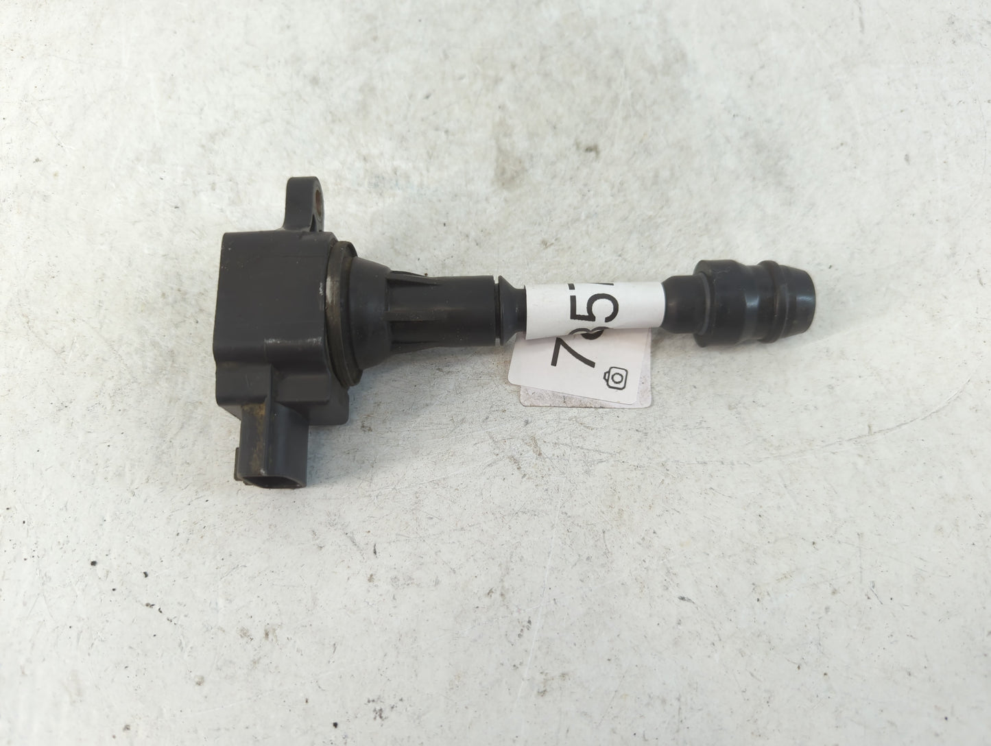 2005-2006 Nissan Armada Ignition Coil Igniter Pack - Oemusedautoparts1.com