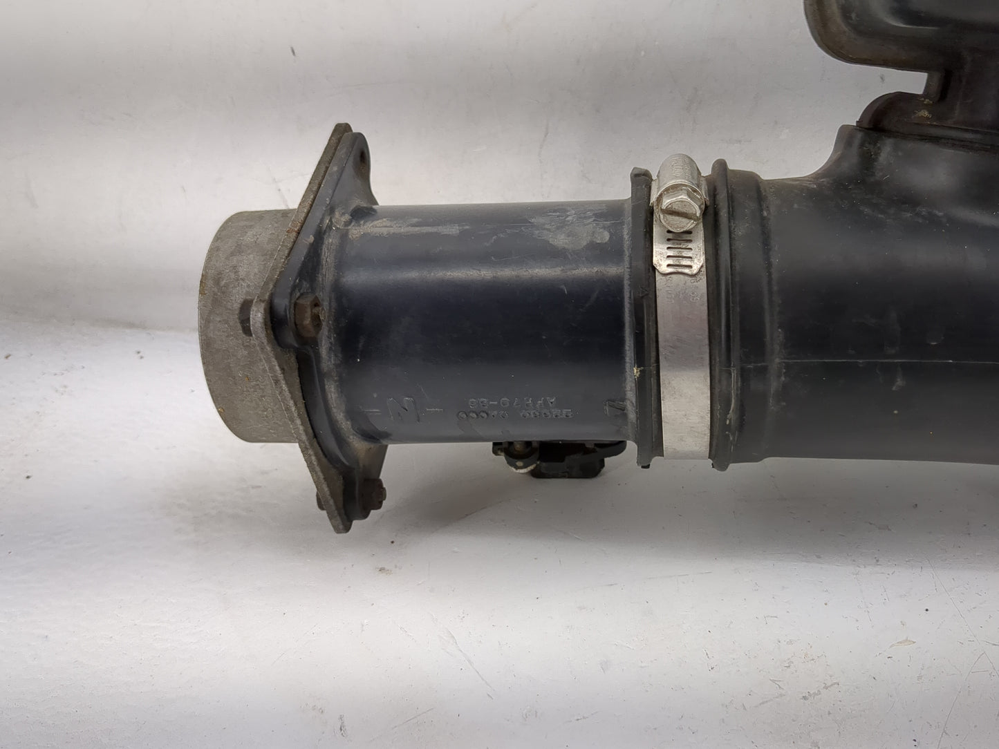 2004 Nissan Maxima Air Cleaner Intake Duct Hose Tube - Oemusedautoparts1.com