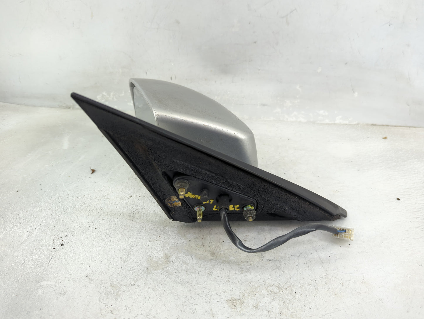 2004-2008 Nissan Maxima Driver Side View Mirror - Left Door Mirror OEM Used - Oemusedautoparts1.com
