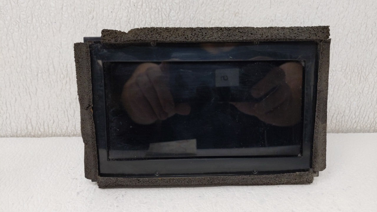 2004-2005 Nissan Maxima Information Display Screen - Oemusedautoparts1.com