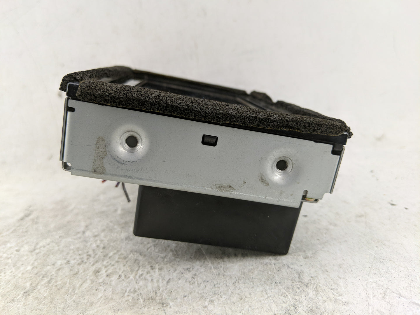 2004-2005 Nissan Maxima Information Display Screen - Oemusedautoparts1.com