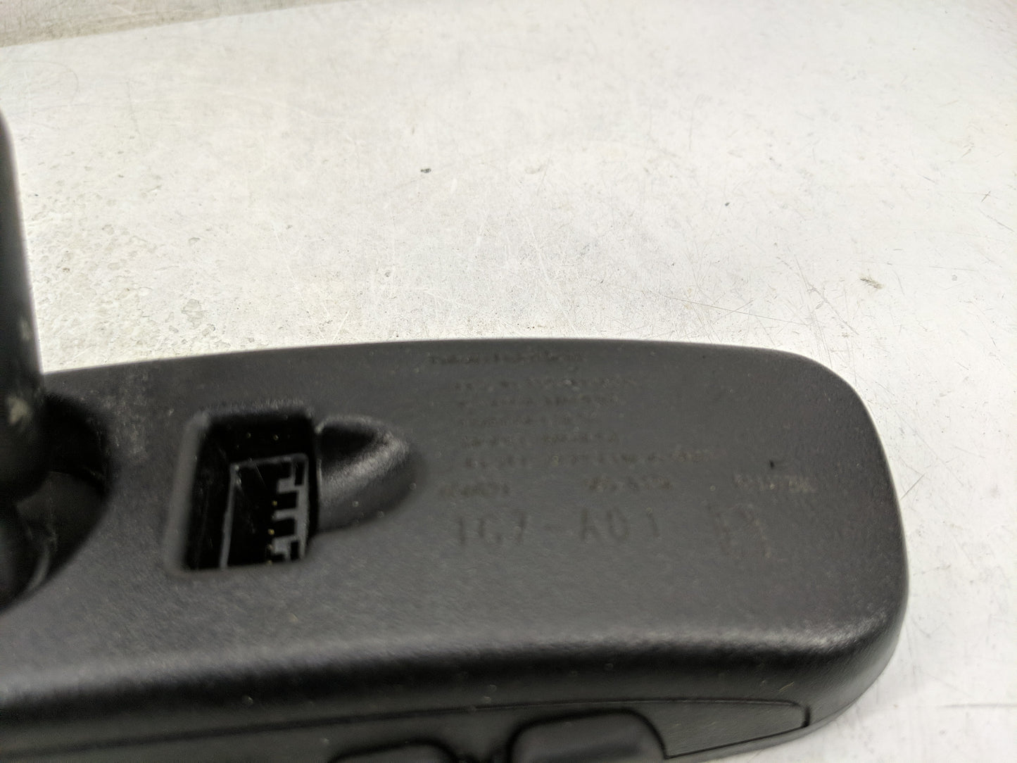 2004 Nissan Maxima Interior Rear View Mirror Replacement OEM P/N:E11015633 Fits OEM Used Auto Parts - Oemusedautoparts1.com