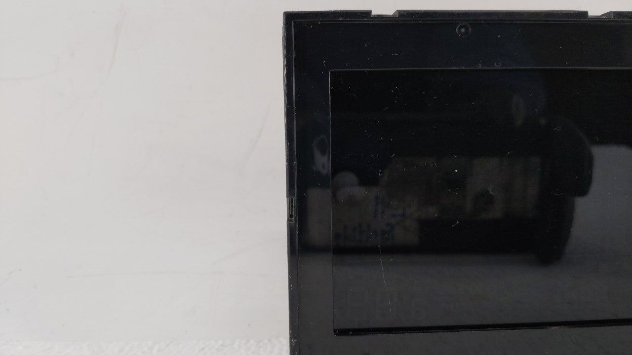 2004-2005 Nissan Maxima Information Display Screen - Oemusedautoparts1.com