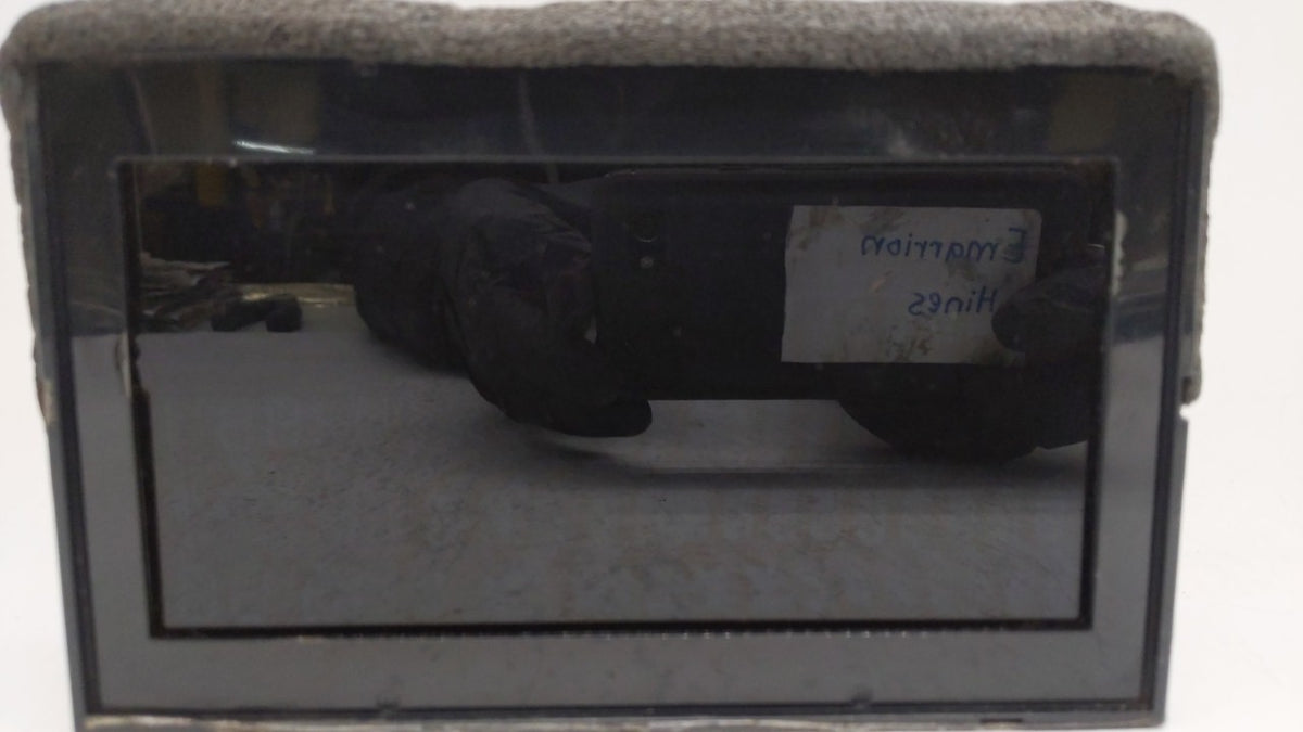 2004-2005 Nissan Maxima Information Radio Display Screen 284452 - Oemusedautoparts1.com