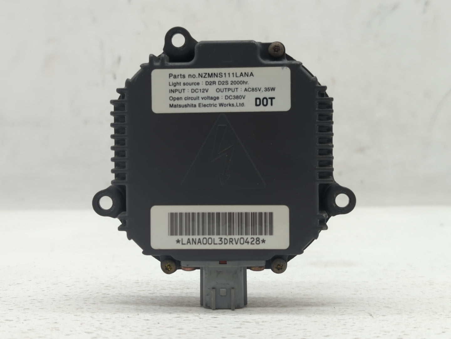 2004-2006 Nissan Maxima Passenger Right Oem Head Light Headlight Lamp - Oemusedautoparts1.com