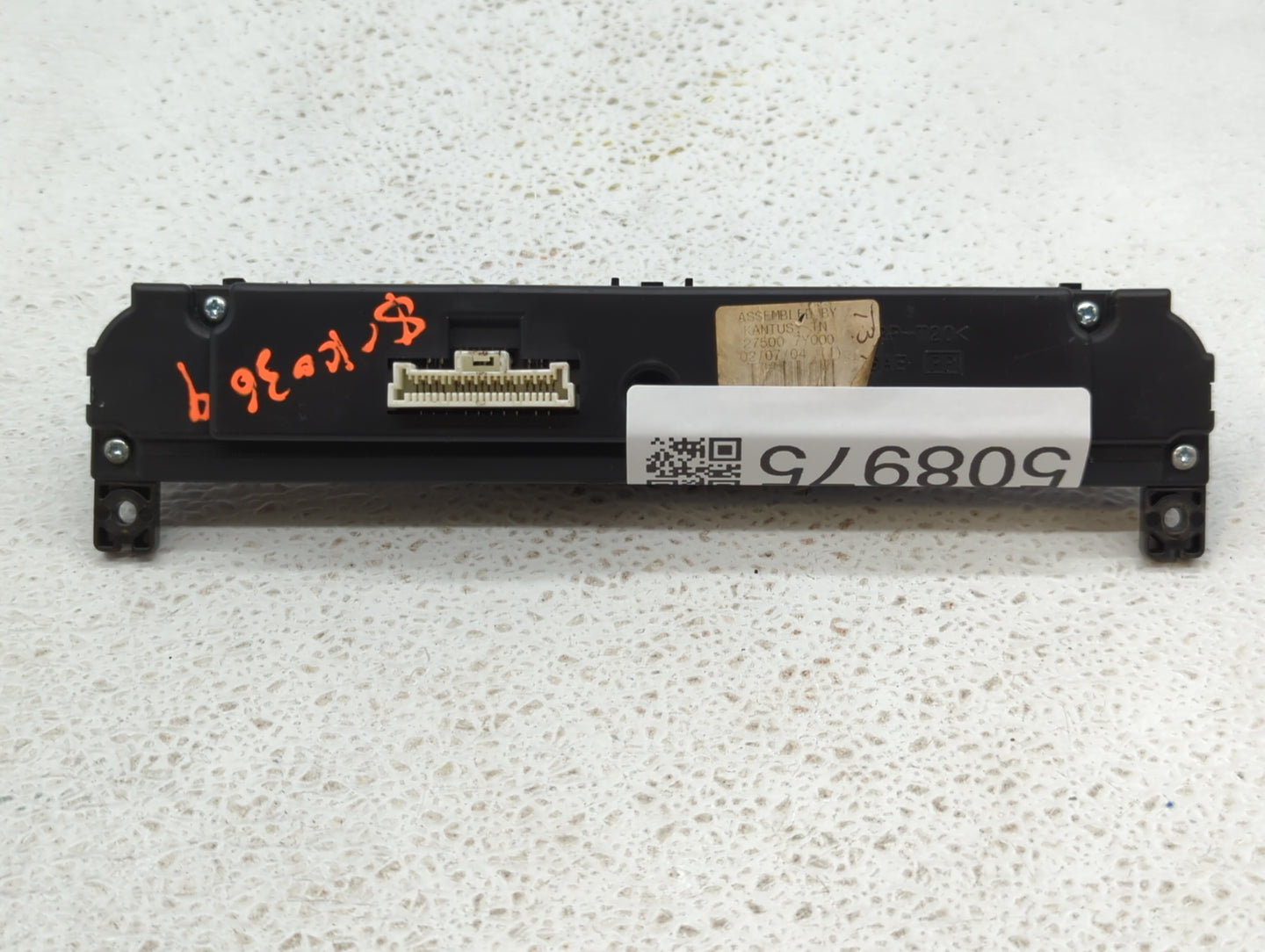 2004-2006 Nissan Maxima Climate Control Module Temperature AC/Heater Replacement P/N:27500 7Y000 27500 7Y010 Fits OEM Used A