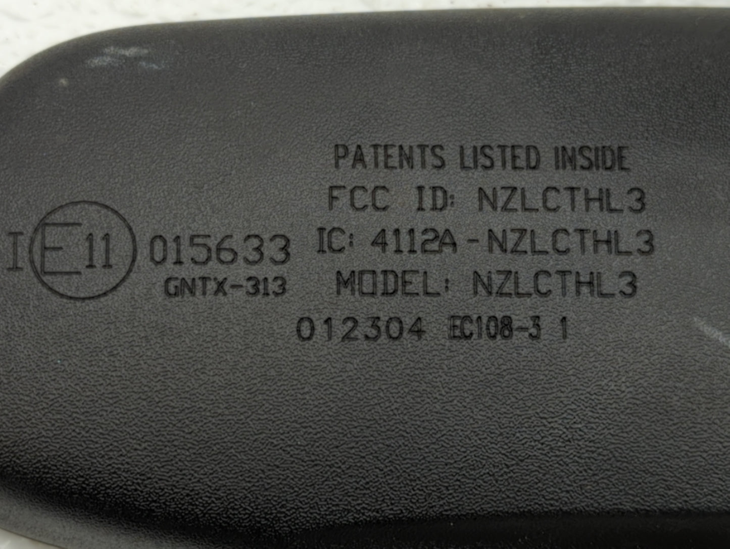 2004 Nissan Maxima Interior Rear View Mirror Replacement OEM P/N:E11015633 Fits OEM Used Auto Parts - Oemusedautoparts1.com