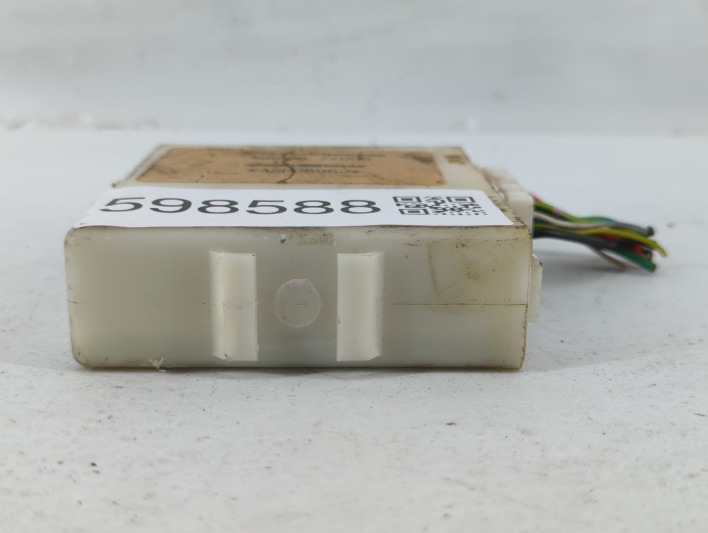 2004-2004 Nissan Maxima Chassis Control Module Ccm Bcm Body Control - Oemusedautoparts1.com
