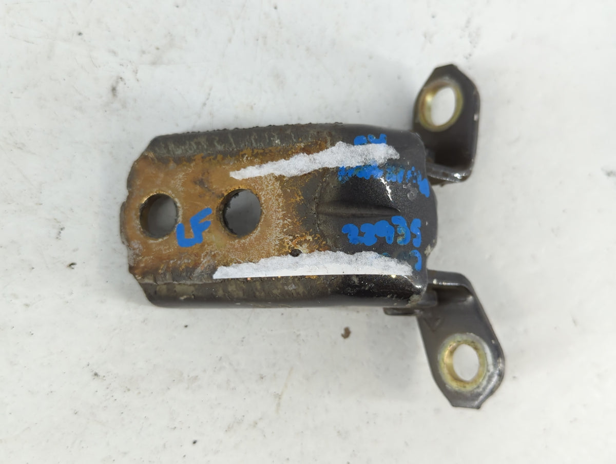 2004 Nissan Maxima Driver Left Hood Hinge - Oemusedautoparts1.com