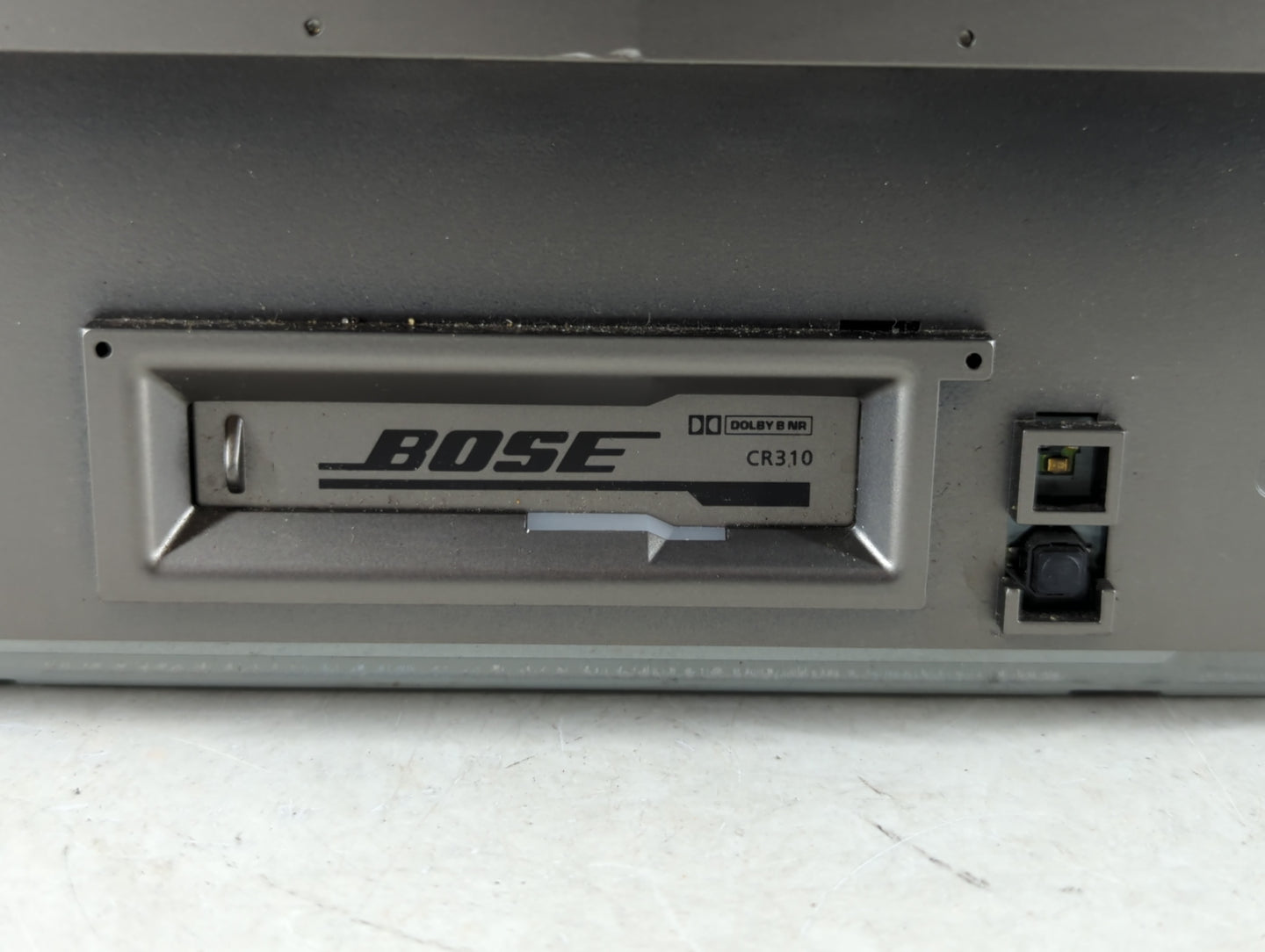 2004-2005 Nissan Maxima Radio AM FM Cd Player Receiver Replacement P/N:28185 7Y300 Fits Fits 2004 2005 OEM Used Auto Parts -