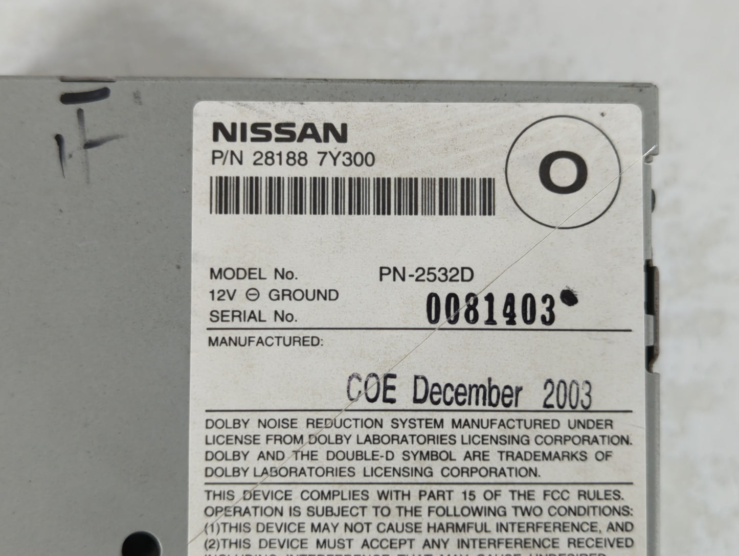 2004-2005 Nissan Maxima Radio AM FM Cd Player Receiver Replacement P/N:28185 7Y300 Fits Fits 2004 2005 OEM Used Auto Parts -