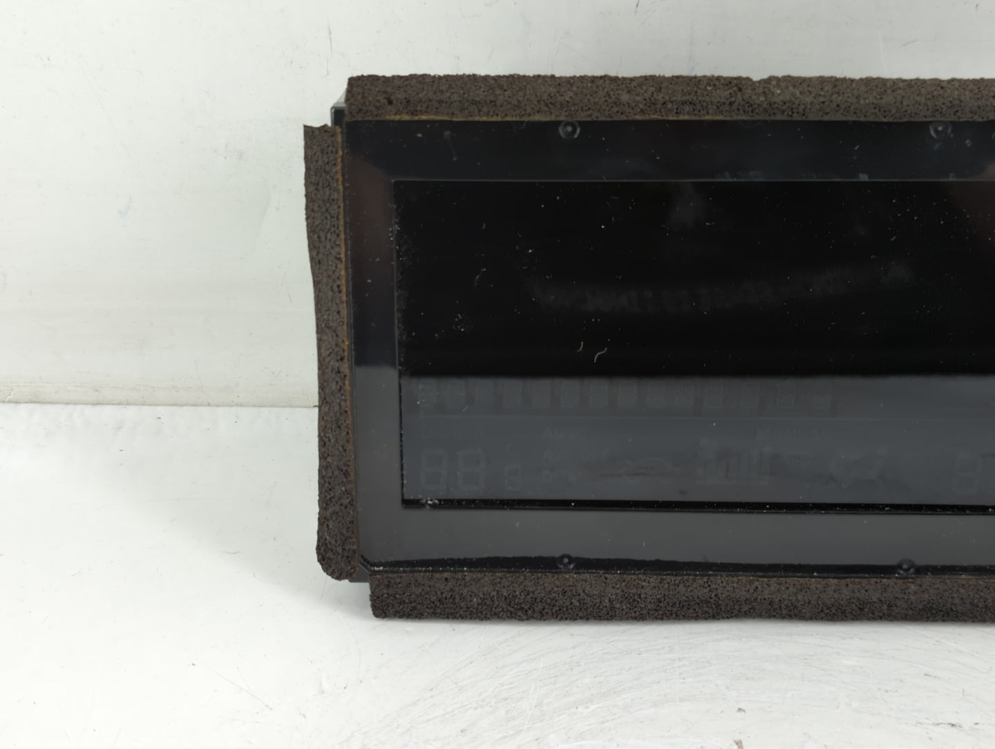 2004-2005 Nissan Maxima Information Display Screen - Oemusedautoparts1.com