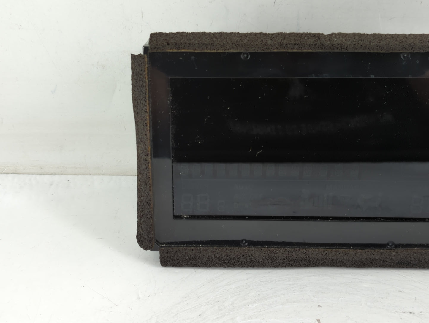 2004-2005 Nissan Maxima Information Display Screen - Oemusedautoparts1.com