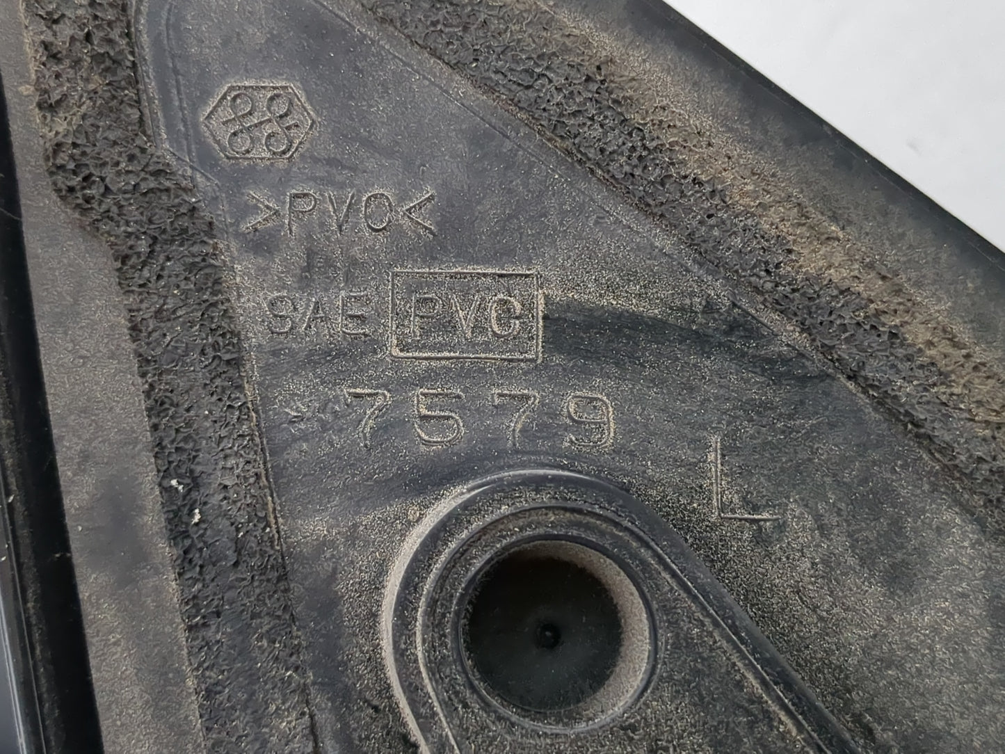 2003-2004 Nissan Murano Driver Side View Mirror - Left Door Mirror OEM Used - Oemusedautoparts1.com