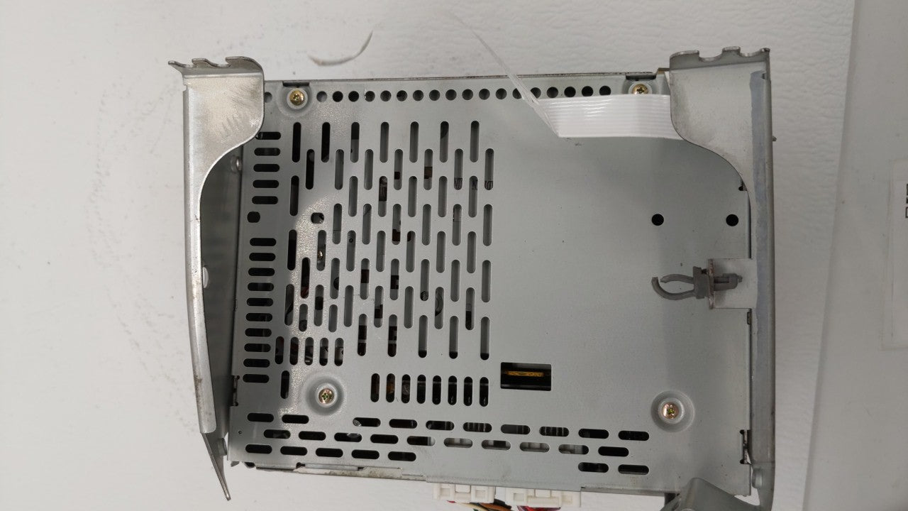 2004-2005 Nissan Murano Radio AM FM Cd Player Receiver Replacement P/N:28188 CA010 28188 CA010 Fits Fits 2004 2005 OEM Used 