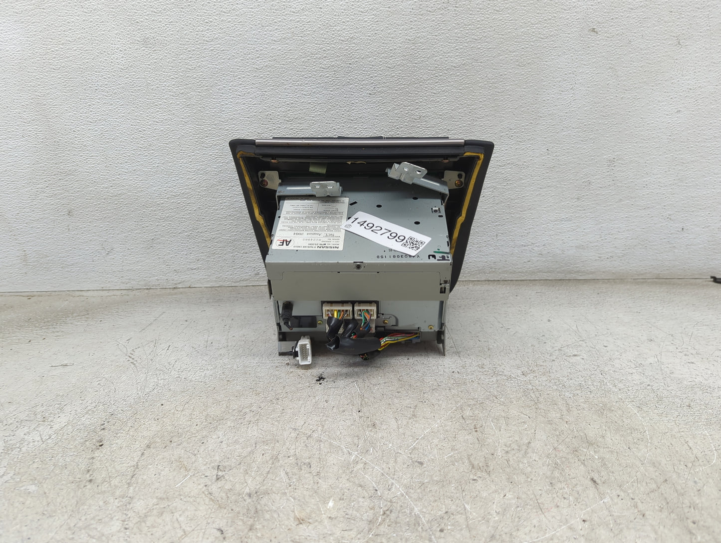 2004-2005 Nissan Murano Radio AM FM Cd Player Receiver Replacement P/N:28188 CA010 PN-2530H Fits Fits 2004 2005 OEM Used Aut