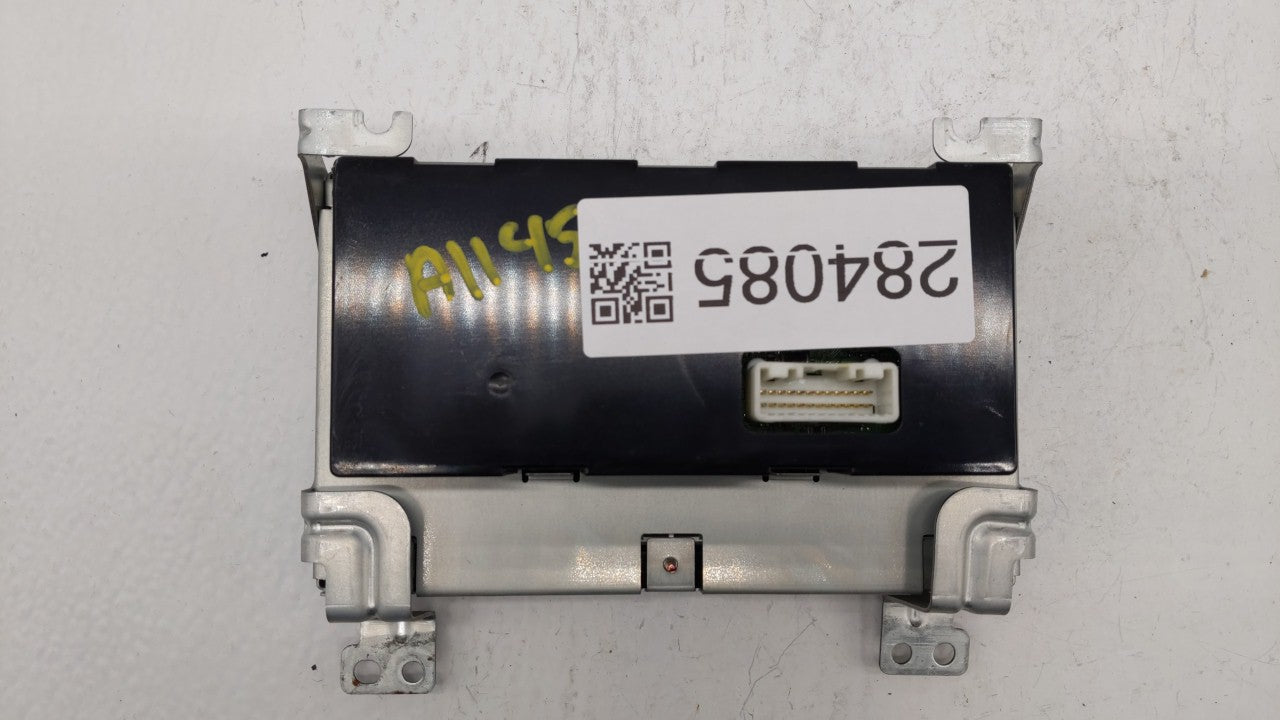 2003-2004 Nissan Murano Information Display Screen - Oemusedautoparts1.com