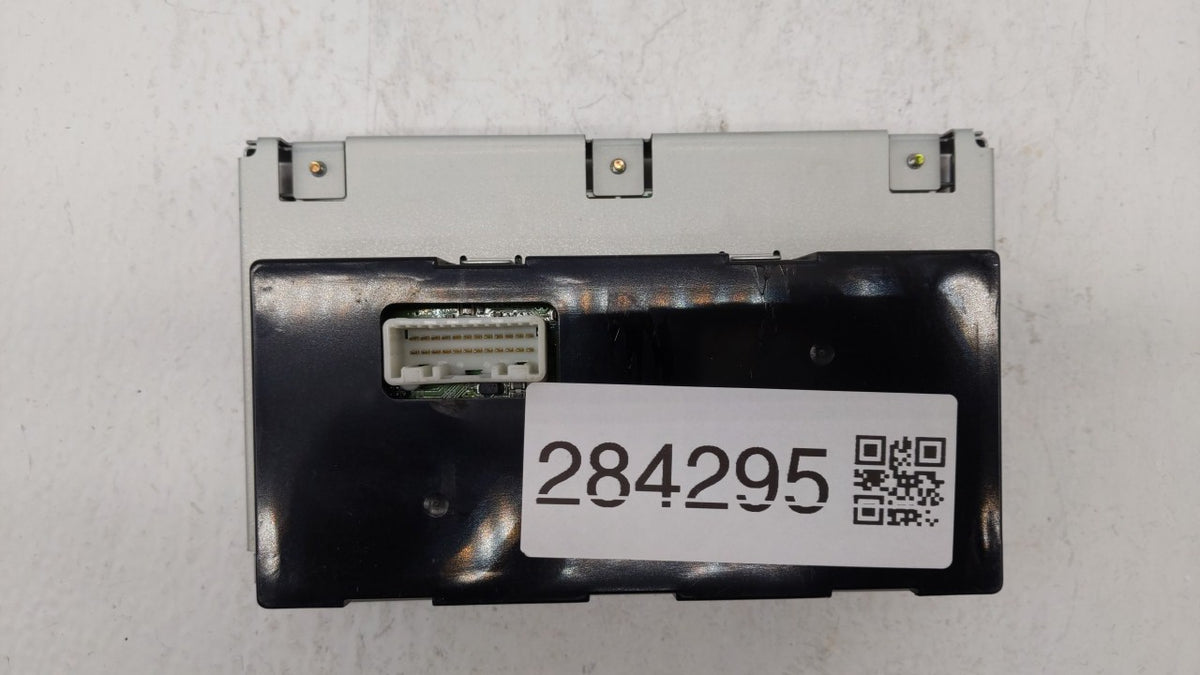 2003-2004 Nissan Murano Information Radio Display Screen 284295 - Oemusedautoparts1.com
