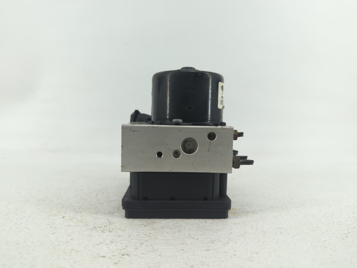 2004-2005 Nissan Murano ABS Pump Control Module Replacement P/N:47660 CA100 47660 CB670 Fits Fits 2004 2005 OEM Used Auto Pa