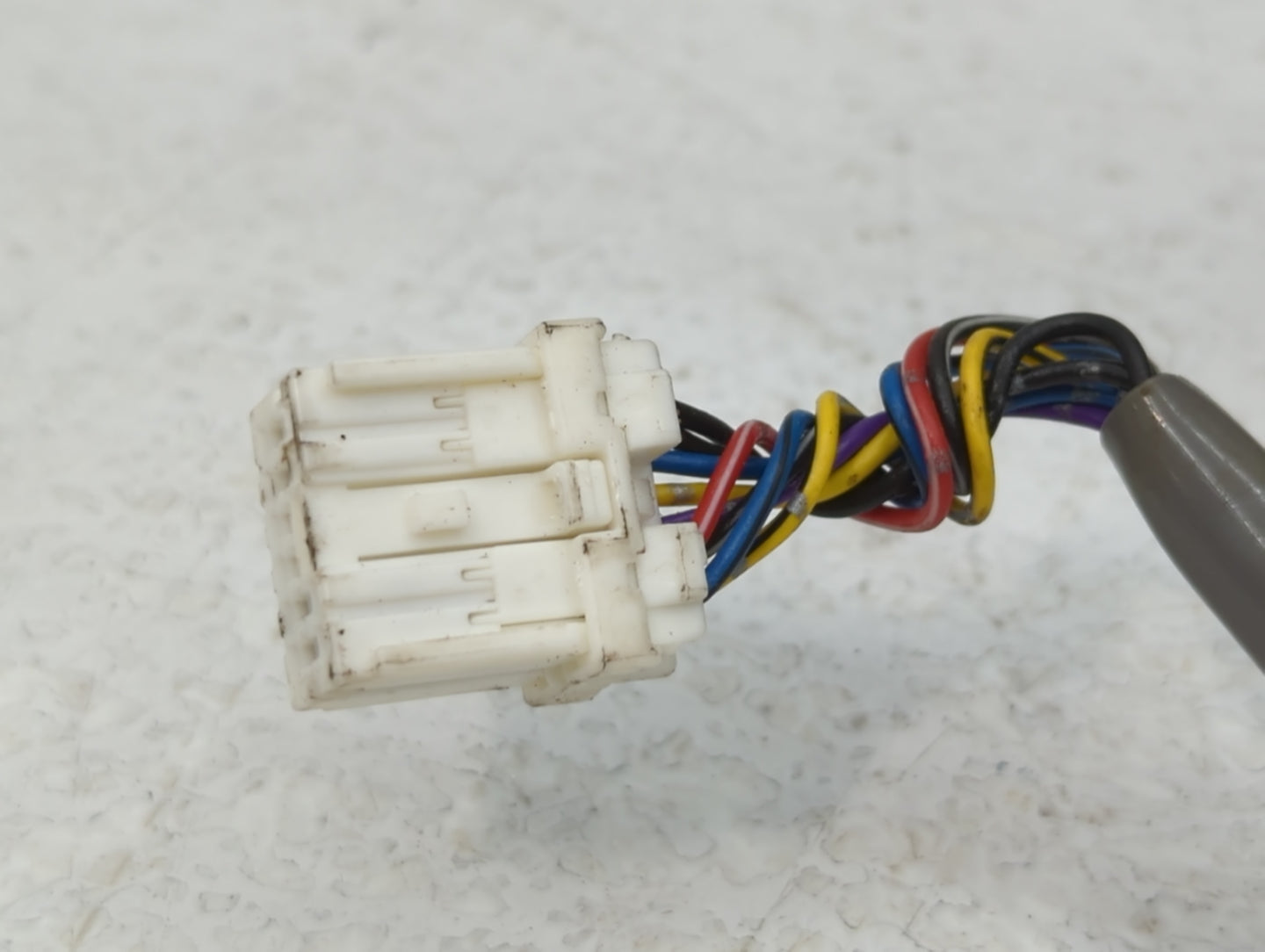 2004 Nissan Murano Driver Side View Mirror - Left Door Mirror OEM Used - Oemusedautoparts1.com