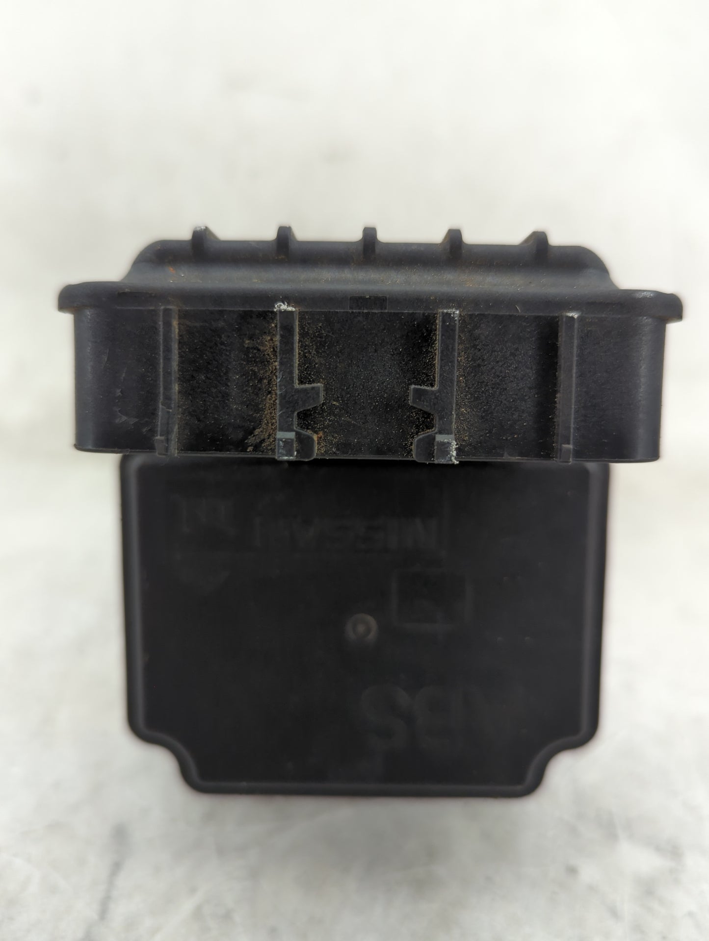 2002-2004 Nissan Pathfinder ABS Pump Control Module Replacement P/N:A24250427 Fits Fits 2002 2003 2004 OEM Used Auto Parts -