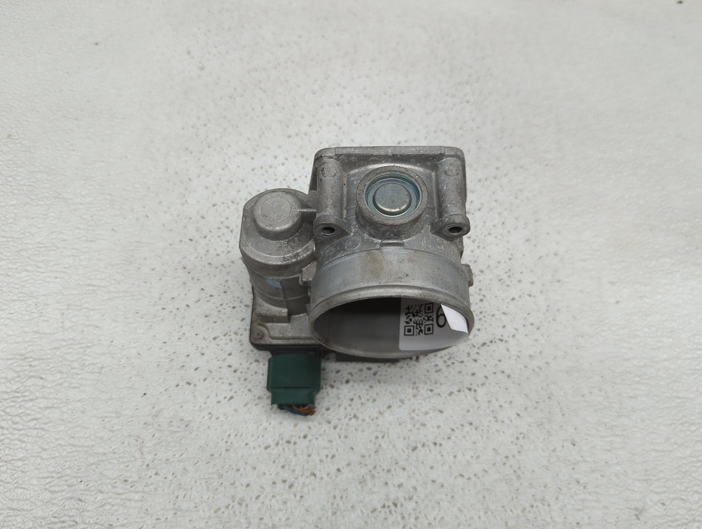 2003-2004 Nissan Pathfinder Throttle Body P/N:RME70-92-C3912 Fits Fits 2003 2004 OEM Used Auto Parts - Oemusedautoparts1.com