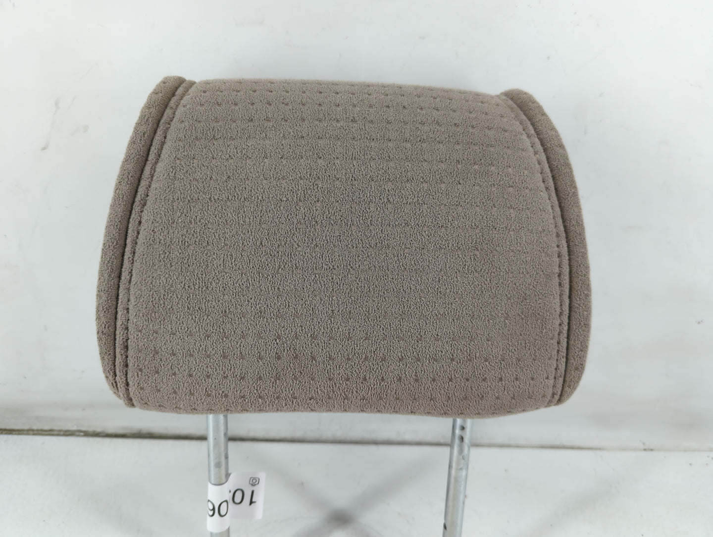 2004 Nissan Quest Headrest Head Rest Front Driver Passenger Seat Fits OEM Used Auto Parts - Oemusedautoparts1.com