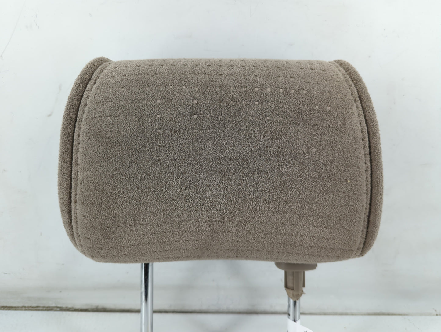 2004 Nissan Quest Headrest Head Rest Front Driver Passenger Seat Fits OEM Used Auto Parts - Oemusedautoparts1.com
