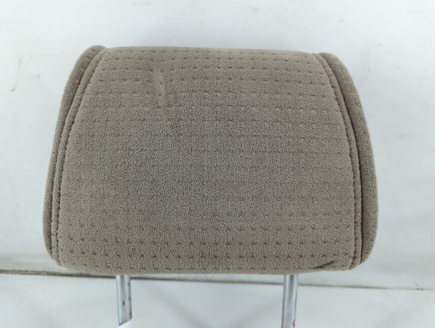 2004 Nissan Quest Headrest Head Rest Front Driver Passenger Seat Fits OEM Used Auto Parts - Oemusedautoparts1.com