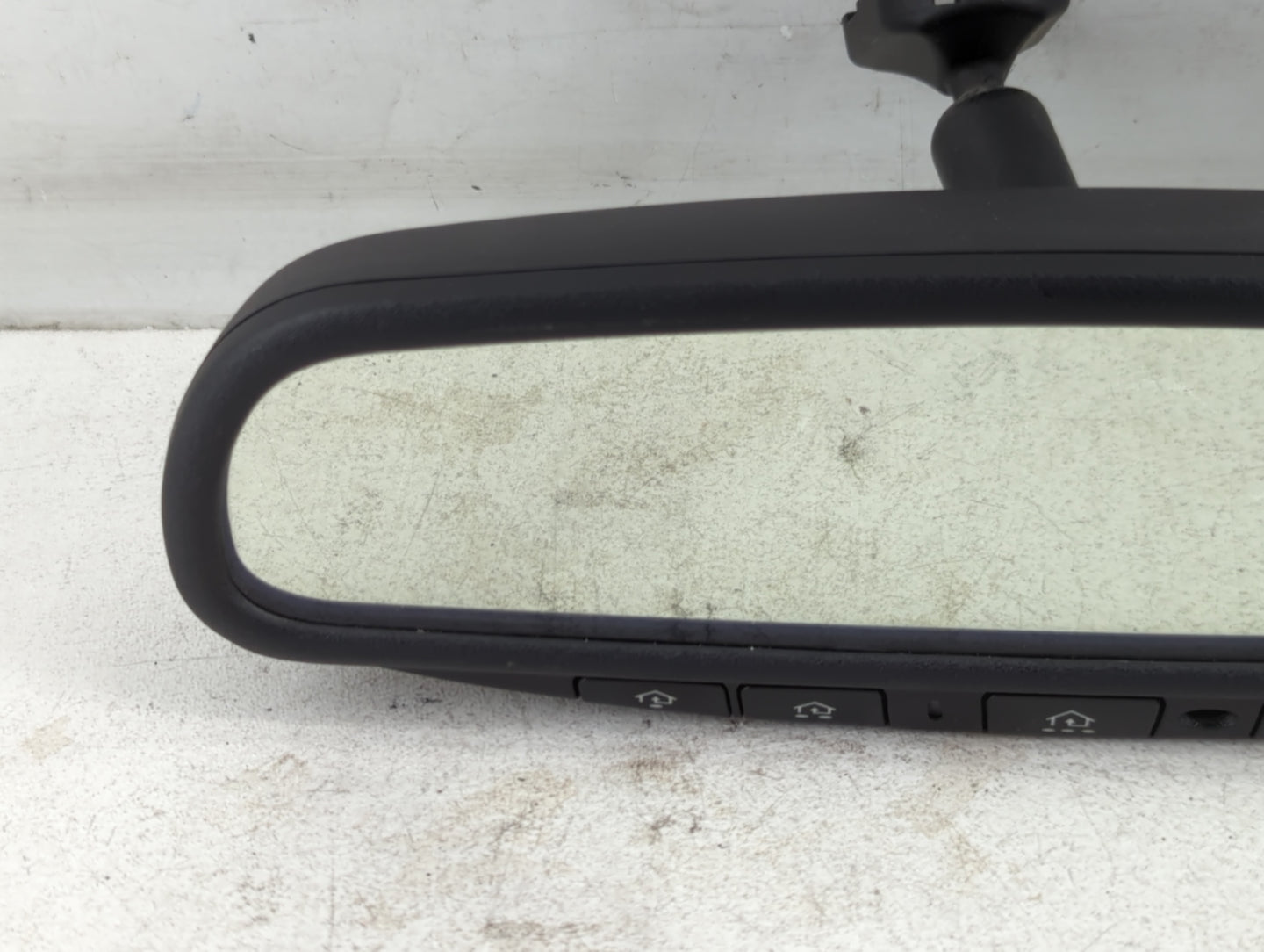 2004 Nissan Quest Interior Rear View Mirror Replacement OEM P/N:E11015633 Fits OEM Used Auto Parts - Oemusedautoparts1.com
