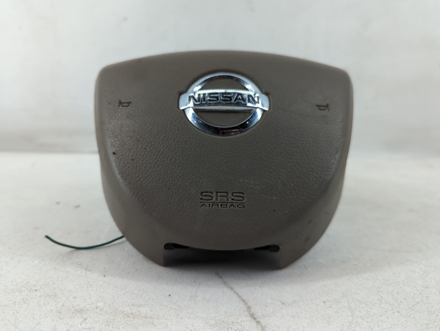 2004-2006 Nissan Quest Air Bag Driver Left Steering Wheel Mounted P/N:NCZPXM1EAYS Fits Fits 2004 2005 2006 OEM Used Auto Par