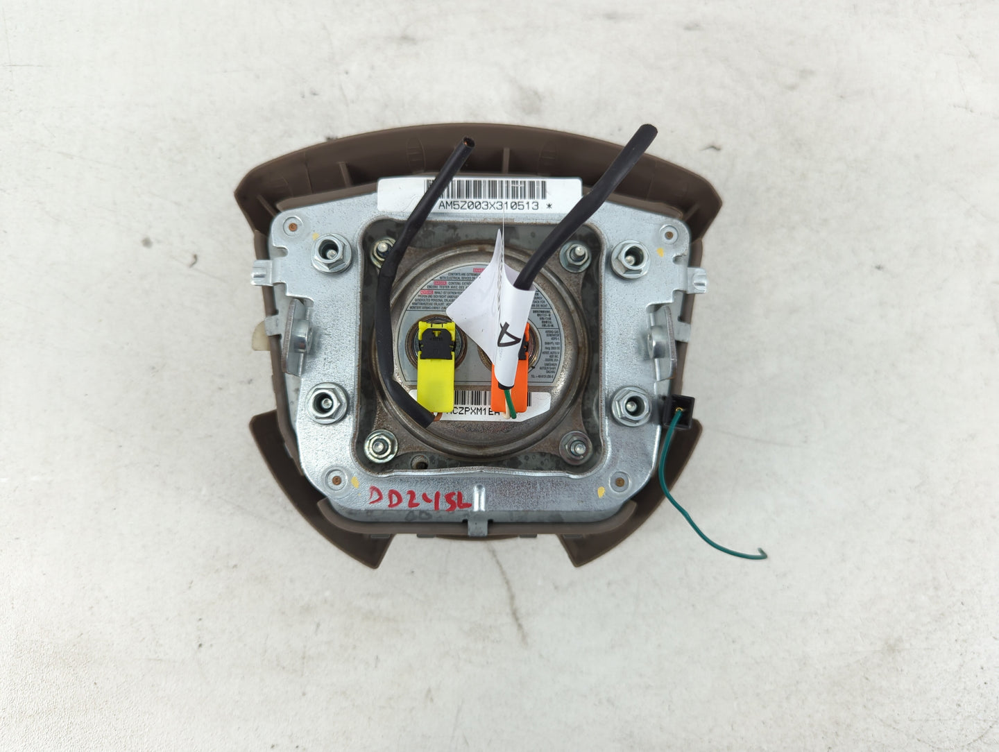 2004-2006 Nissan Quest Air Bag Driver Left Steering Wheel Mounted P/N:NCZPXM1EAYS Fits Fits 2004 2005 2006 OEM Used Auto Par