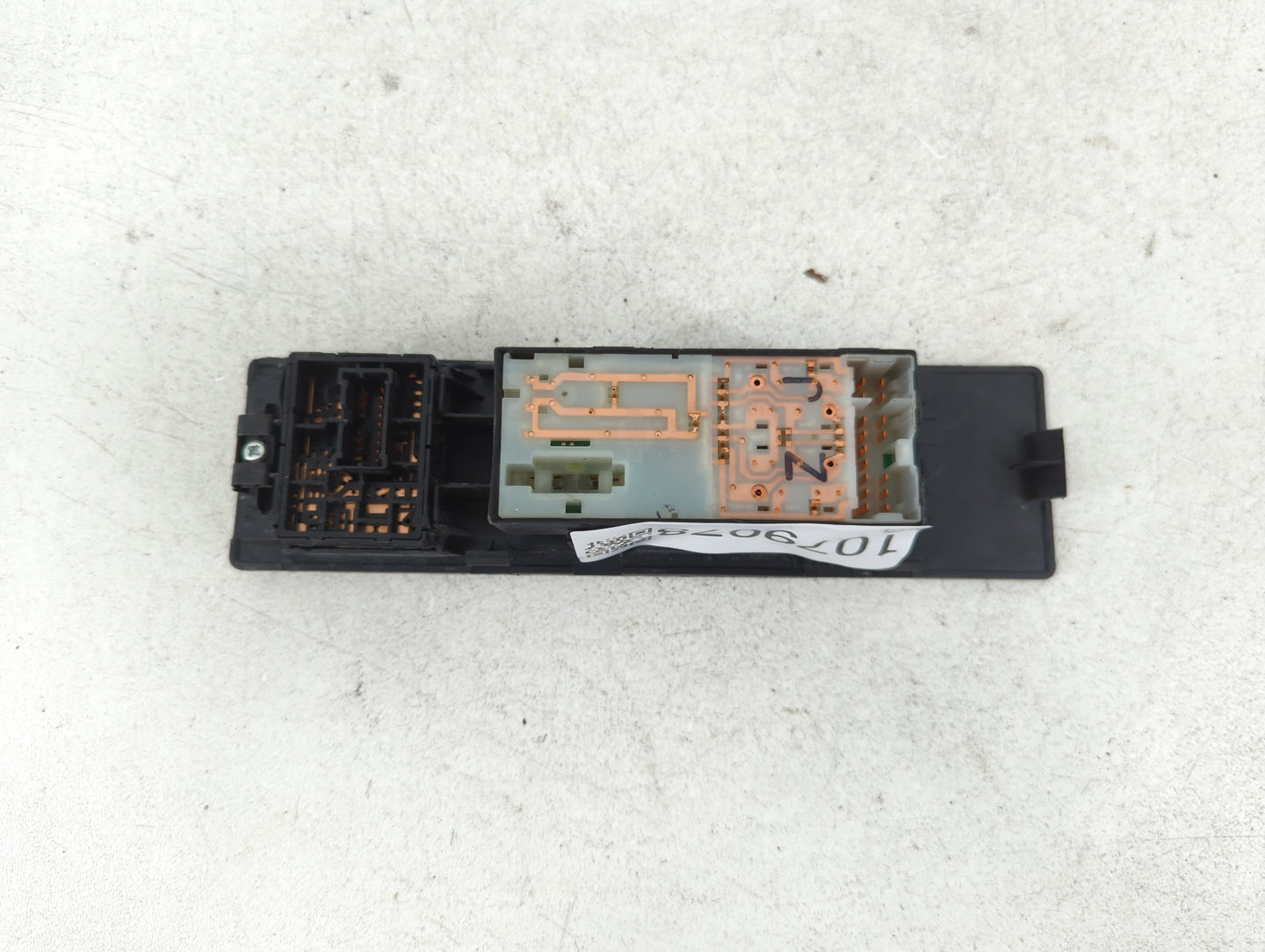 2004 Nissan Quest Master Power Window Switch Replacement Driver Side Left P/N:PP-T15 Fits OEM Used Auto Parts - Oemusedautop