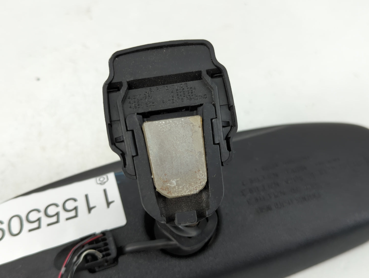 2004 Nissan Quest Interior Rear View Mirror Replacement OEM P/N:E11015633 Fits OEM Used Auto Parts - Oemusedautoparts1.com