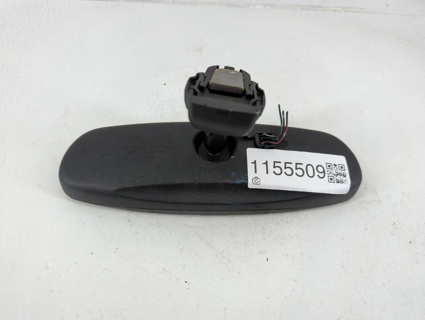 2004 Nissan Quest Interior Rear View Mirror Replacement OEM P/N:E11015633 Fits OEM Used Auto Parts - Oemusedautoparts1.com