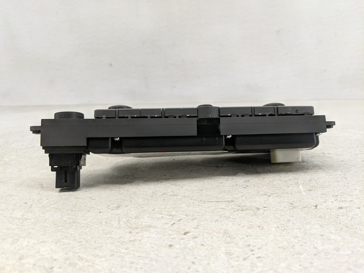 2004 Nissan Quest Radio AM FM Cd Player Receiver Replacement Fits OEM Used Auto Parts - Oemusedautoparts1.com