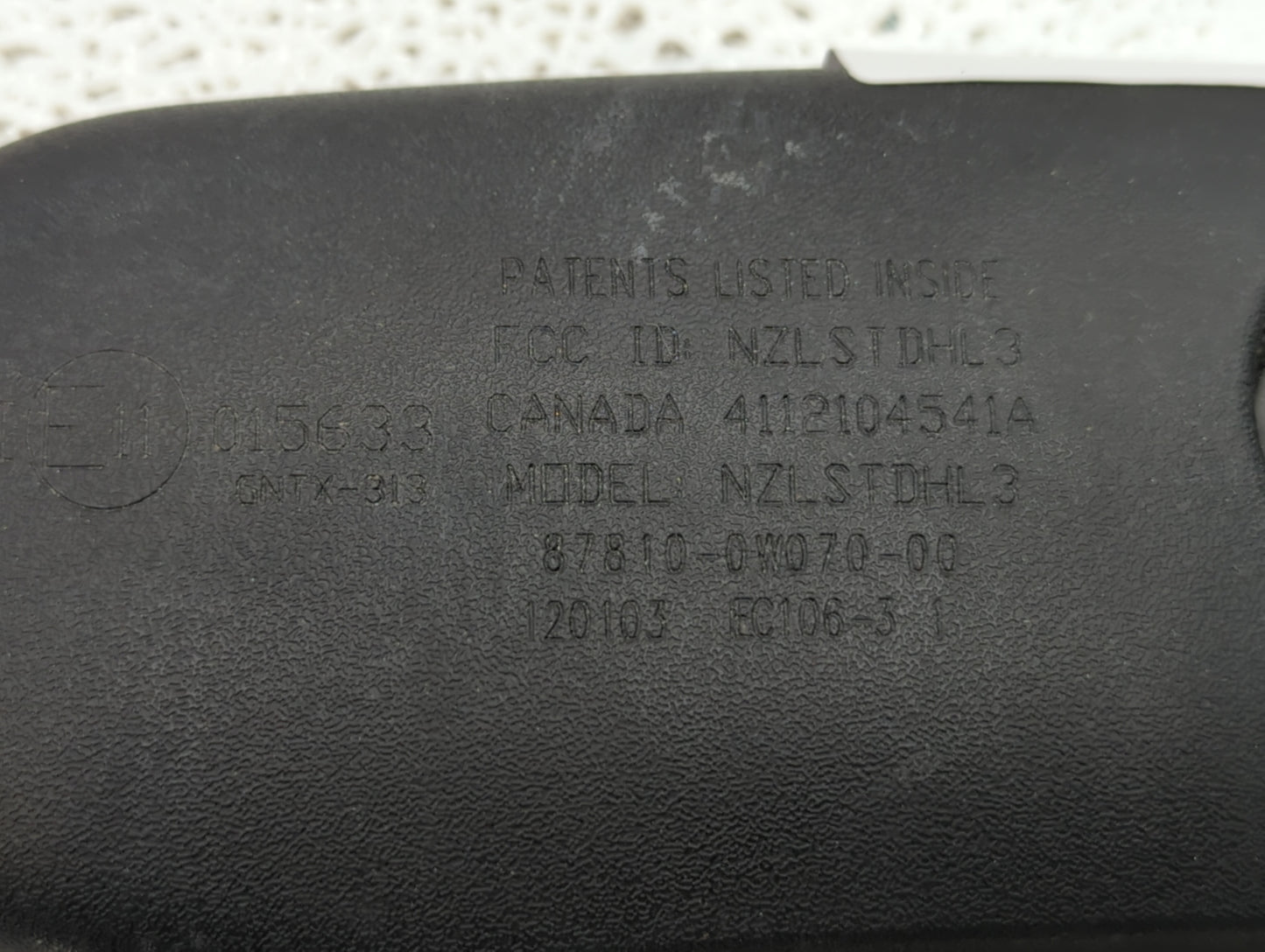 2004 Nissan Quest Interior Rear View Mirror Replacement OEM P/N:E11015633 Fits OEM Used Auto Parts - Oemusedautoparts1.com