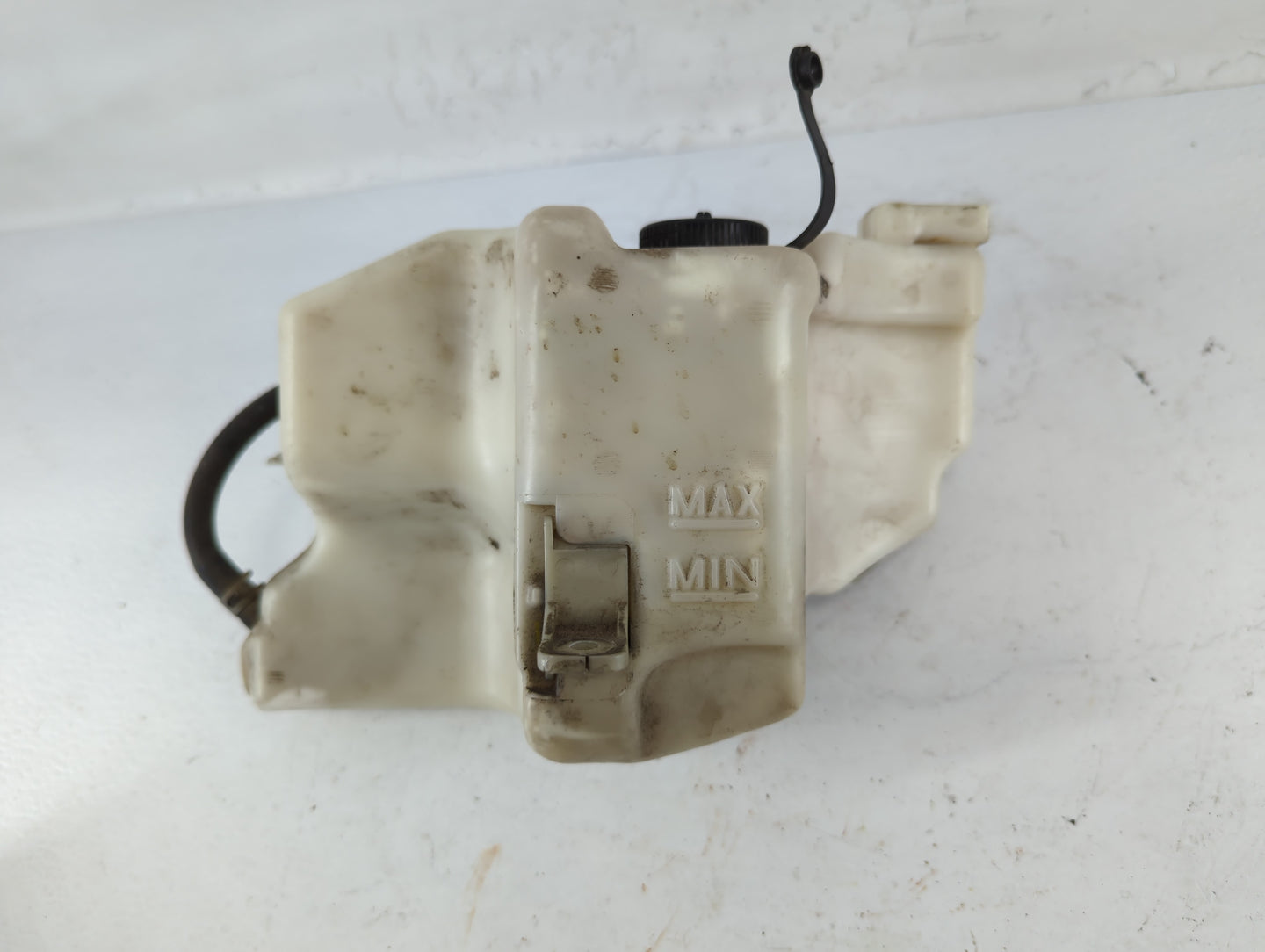 2004-2009 Nissan Quest Radiator Coolant Overflow Expansion Tank Bottle 695103 - Oemusedautoparts1.com