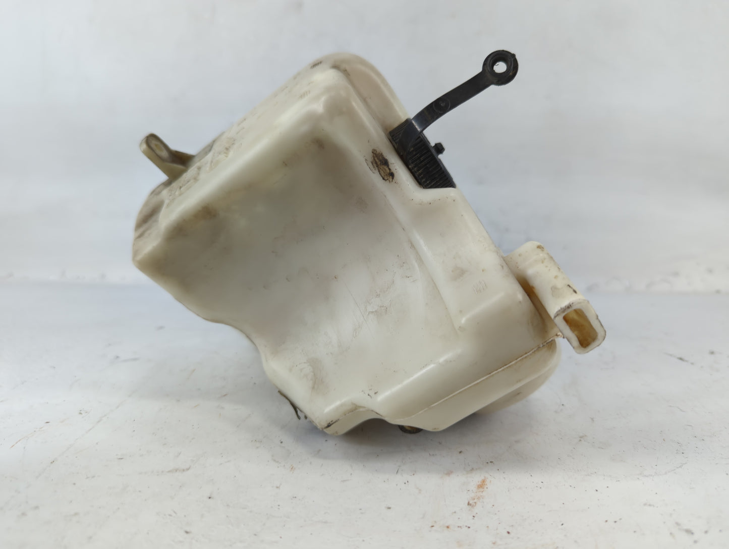 2004-2009 Nissan Quest Radiator Coolant Overflow Expansion Tank Bottle 695103 - Oemusedautoparts1.com