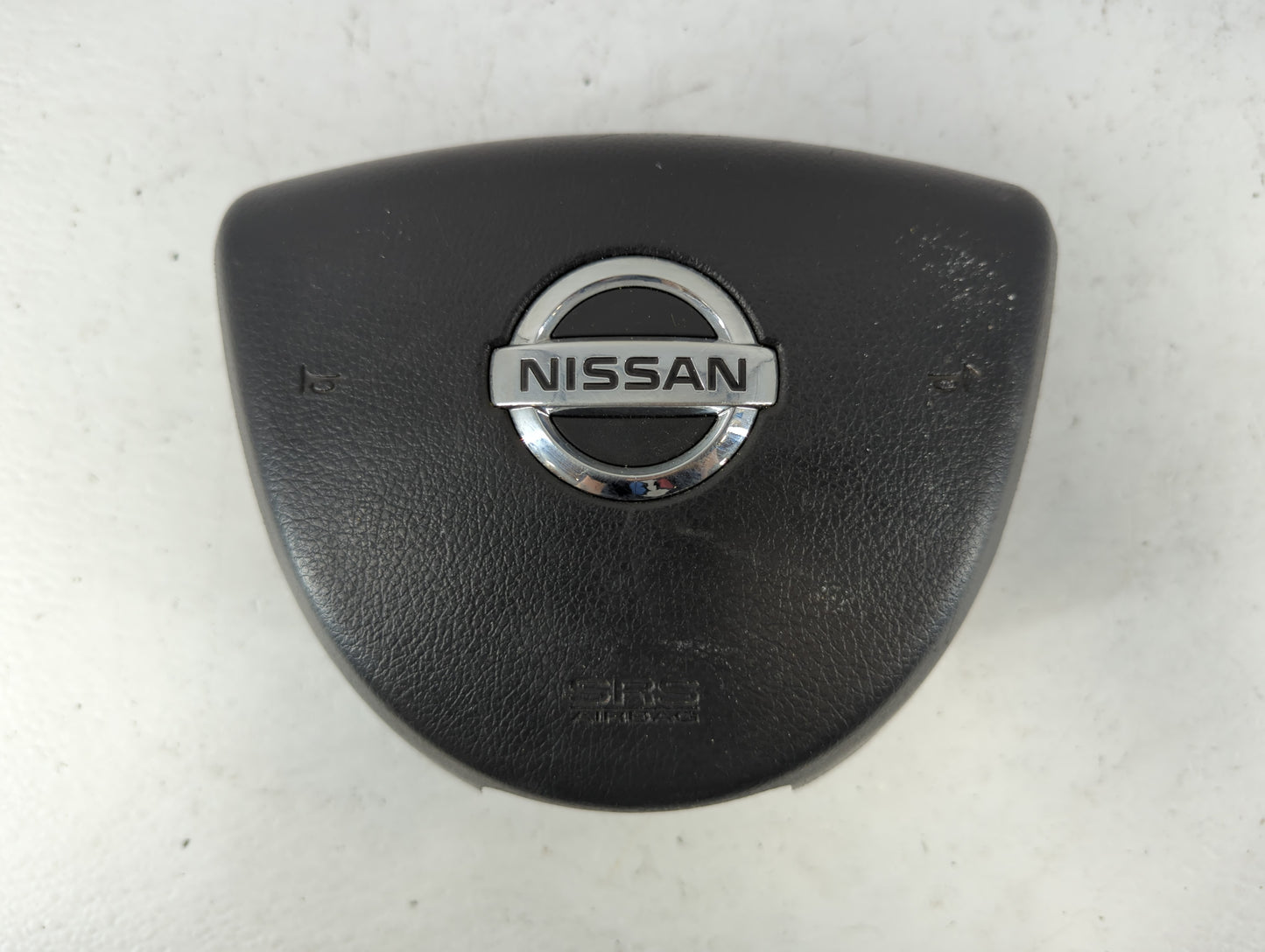 2004-2006 Nissan Quest Air Bag Driver Left Steering Wheel Mounted Fits Fits 2004 2005 2006 OEM Used Auto Parts - Oemusedauto