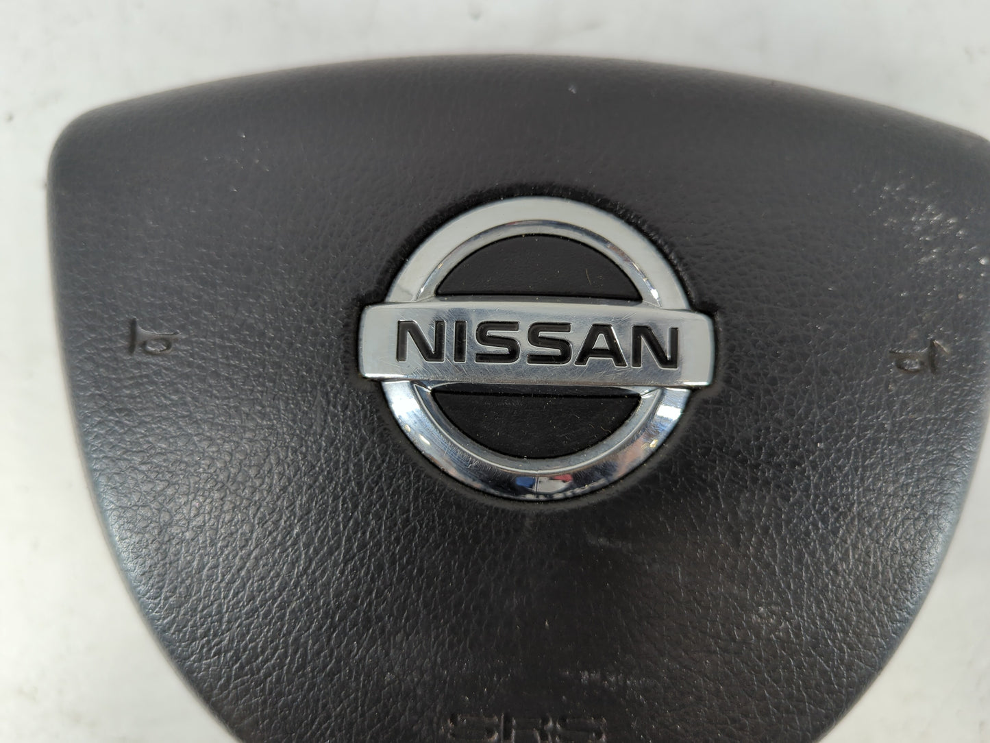 2004-2006 Nissan Quest Air Bag Driver Left Steering Wheel Mounted Fits Fits 2004 2005 2006 OEM Used Auto Parts - Oemusedauto