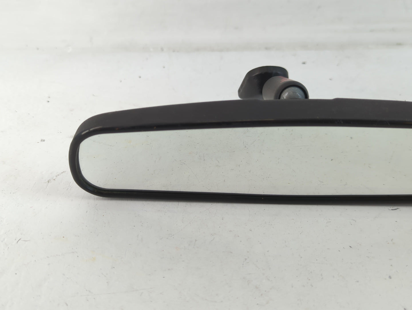 2004 Nissan Quest Interior Rear View Mirror Replacement OEM P/N:E8011681 Fits OEM Used Auto Parts - Oemusedautoparts1.com